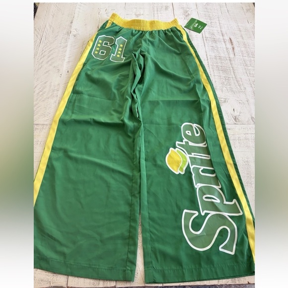 NWT Coco-Cola Sprite Soda Green & Yellow windbreaker Pants - Picture 1 of 5